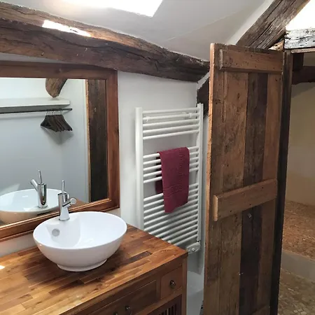 Vakantiehuis La Maison Vieille - Piscine Privee